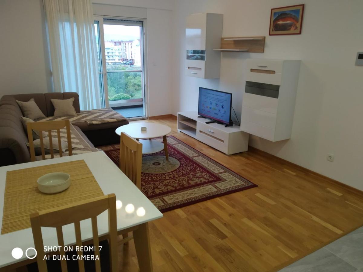 Renta Apartman بودغوريتْسا المظهر الخارجي الصورة