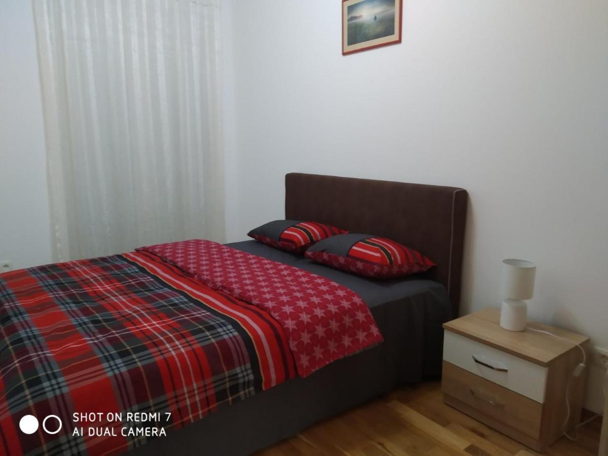 Renta Apartman بودغوريتْسا المظهر الخارجي الصورة