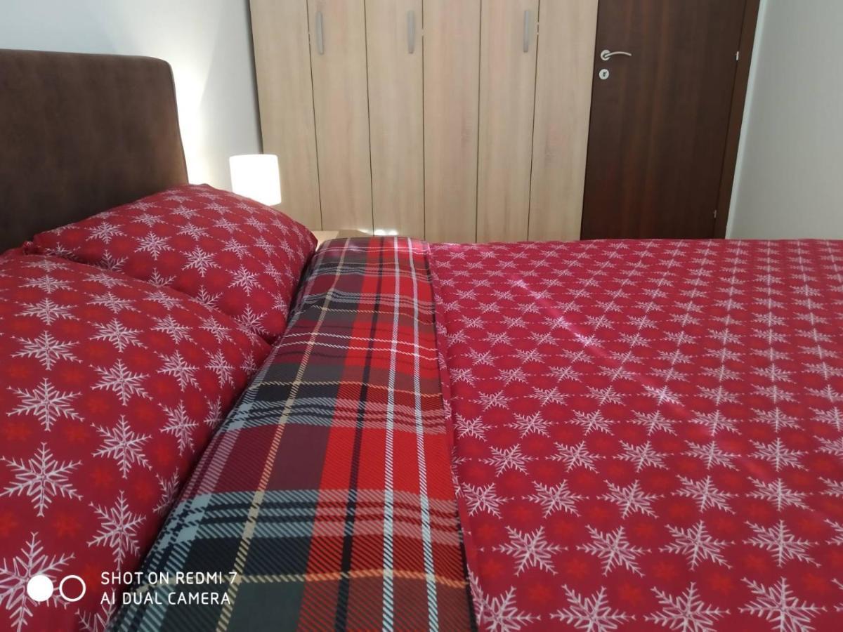 Renta Apartman بودغوريتْسا المظهر الخارجي الصورة