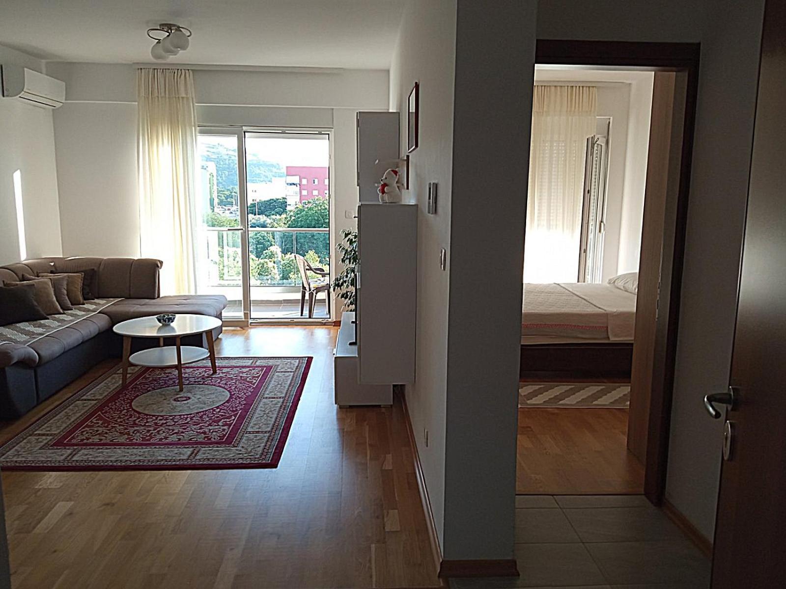 Renta Apartman بودغوريتْسا المظهر الخارجي الصورة